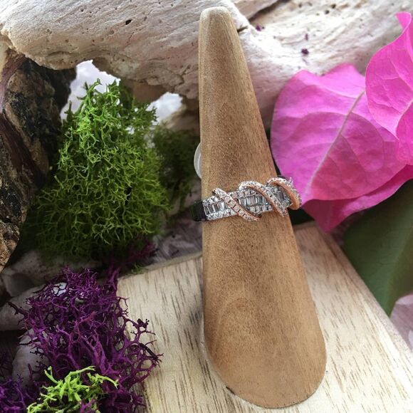 Sterling Silver Two Tone Rose Gold Plated Classic Twisted Clear CZ Ring Size 6 - Picture 2 of 6
